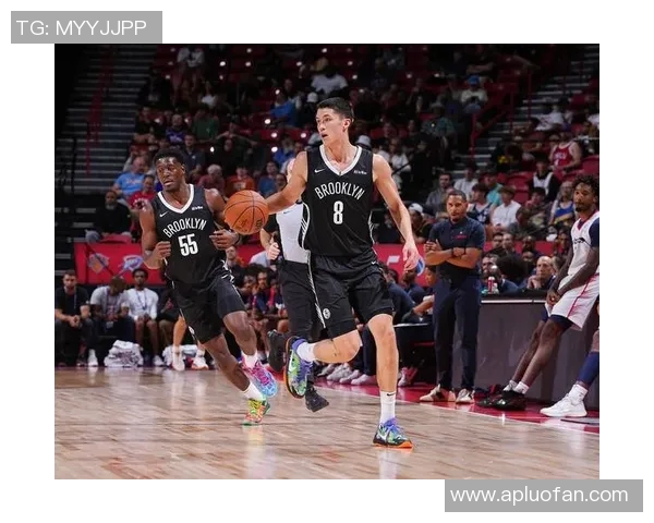 勇士与篮网激战正酣2月26日精彩对决回顾与分析 勇士与篮网激战正酣2月26日精彩对决回顾与分析