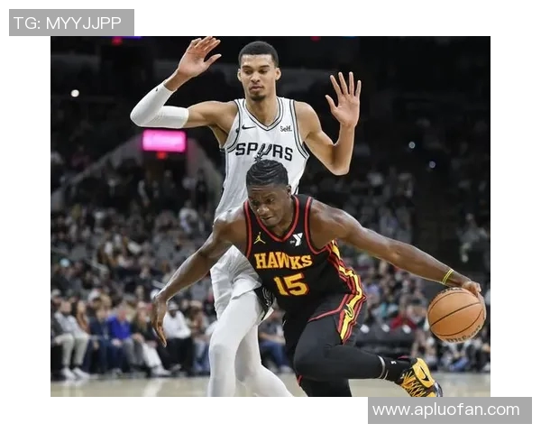 文班亚马新秀赛季表现惊艳场均20分10篮板3盖帽引领潮流 文班亚马新秀赛季表现惊艳场均20分10篮板3盖帽引领潮流