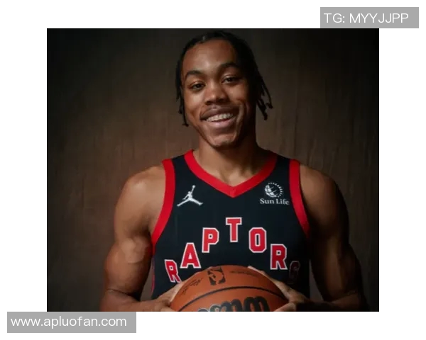 斯科蒂巴恩斯如何在NBA赛场上展现全能天赋与领导力