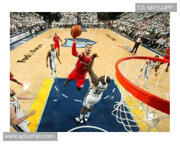 格里芬与乔治的巅峰对决谁能在篮球场上笑到最后