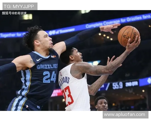 洛杉矶球队对决西亚音速精彩赛事回顾与分析