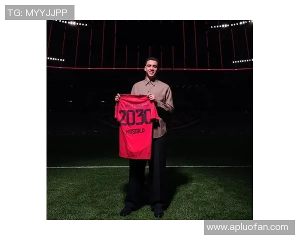 穆西亚拉的崛起之路：从青训小将到足坛新星的辉煌历程